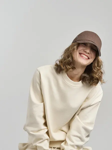 Cappello Visiera Curva 6 Pannelli Sostenibile Atlantis all'ingrosso