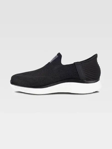SCARPA SENZA LACCI  ELASTICIZZATA
