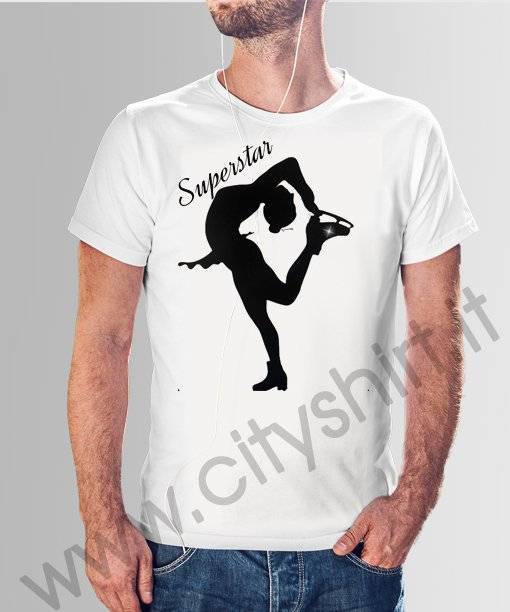 La T-shirt  Superstar Dance