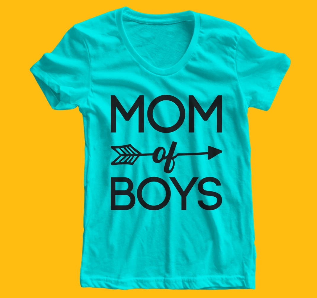 T-shirt mom of boys