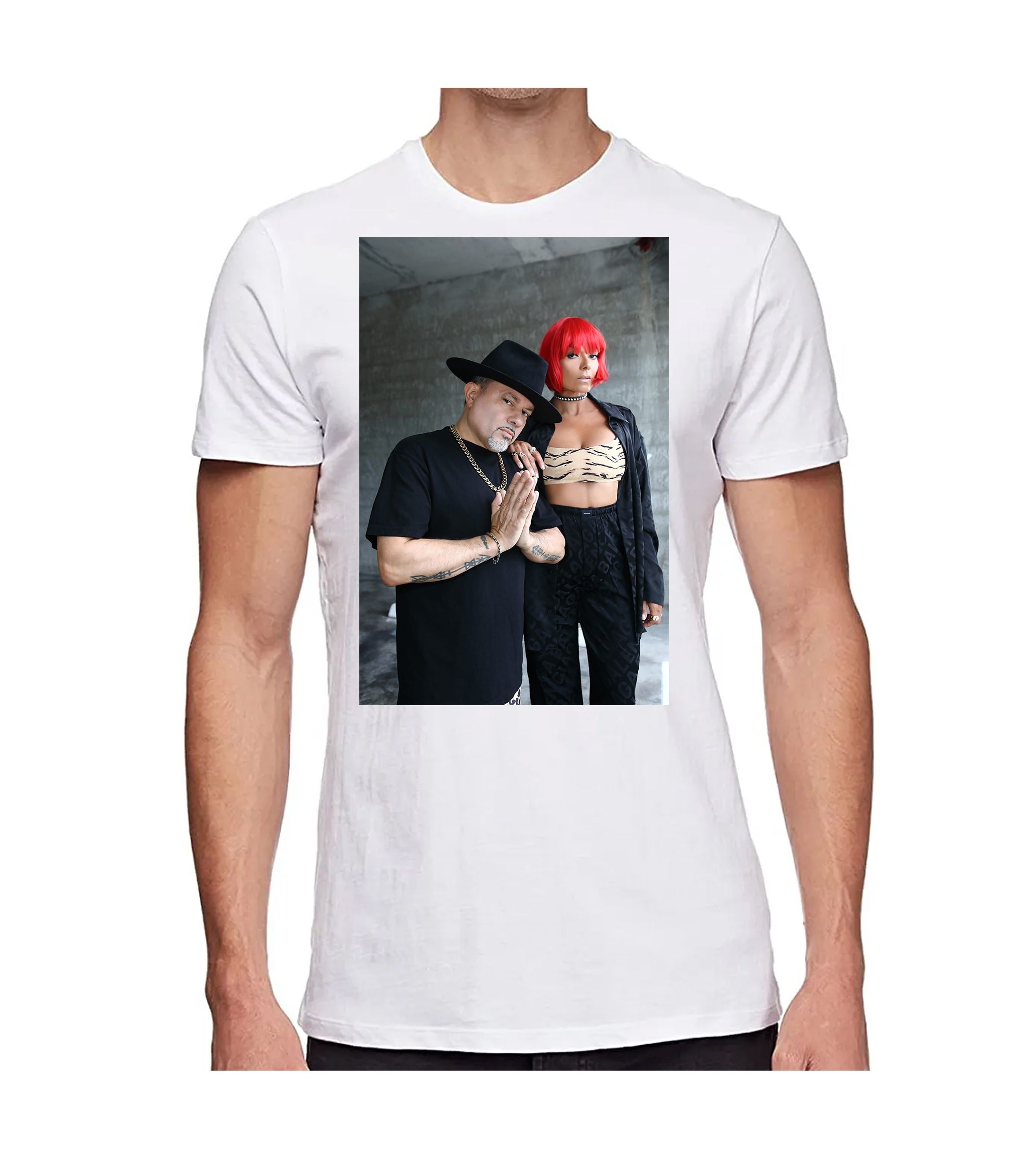 La T-shirt Little Louie e Ananè Vega